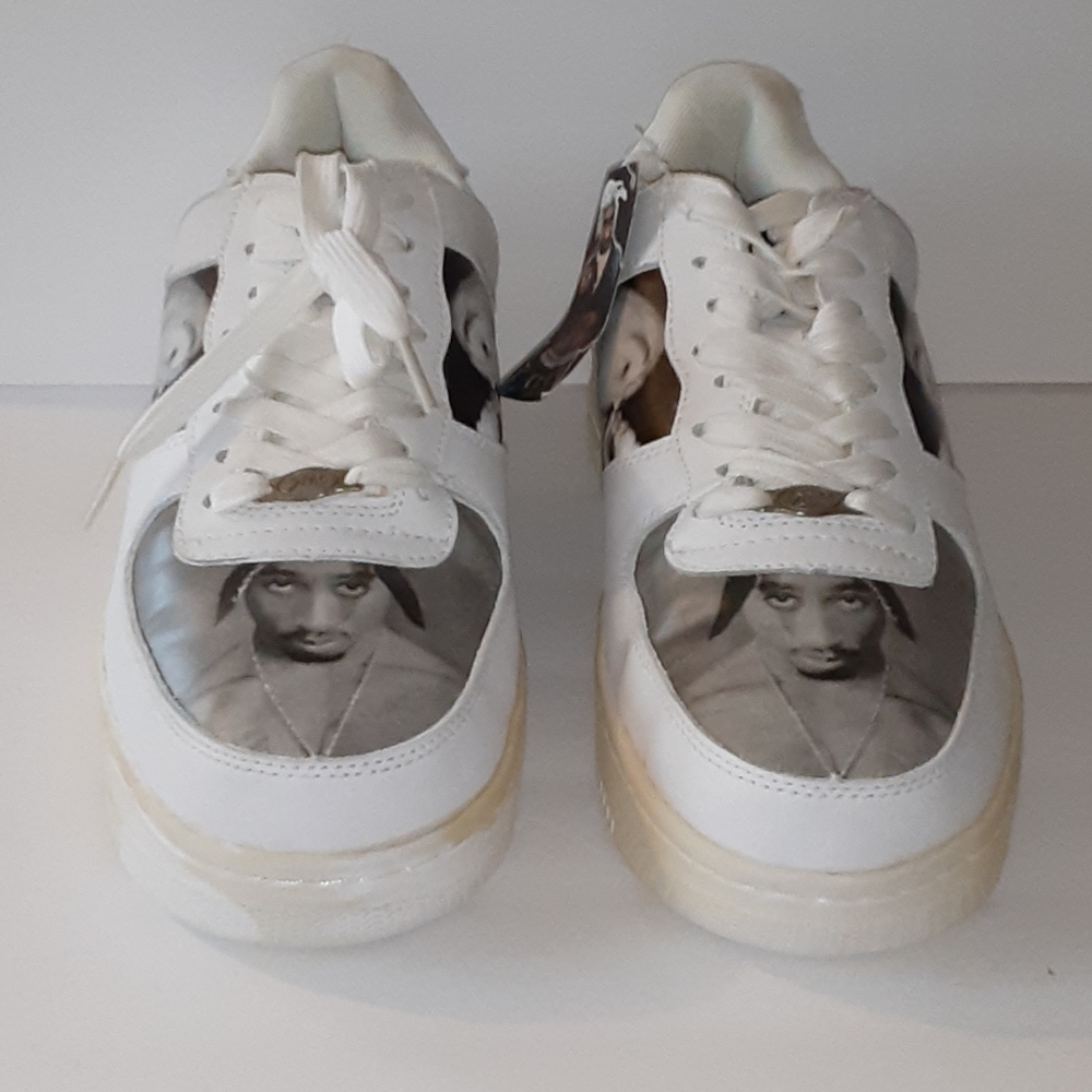 Tupac Makaveli Branded sneakers - size 10.5